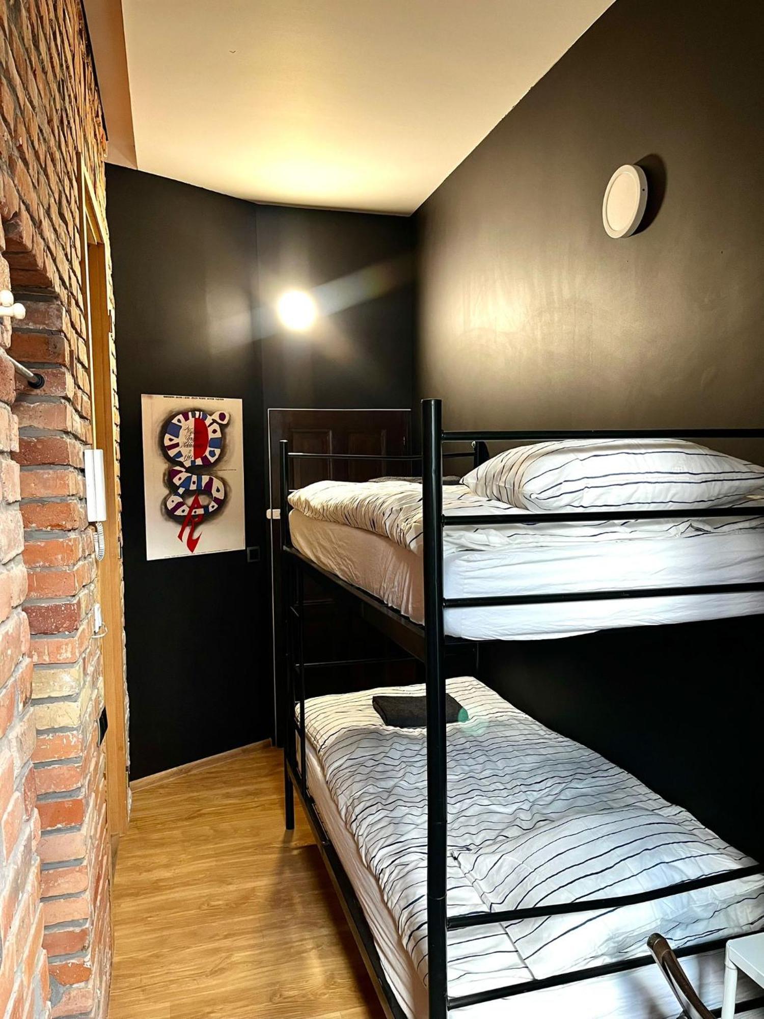 Bezagenta Rooms Centrum Warszawa Pokój zdjęcie